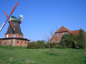  Zur Windmühle  Нойбуков
